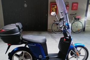 Askoll es3 (125 cc)