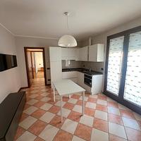 Mini in centro con terrazzone