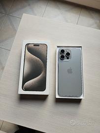 iPhone 15 pro max 256GB batteria 83%