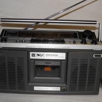 Radio  stereo con  registratore a Cassetta