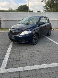 Lancia Ypsilon 1.3 MJT 16V 95 CV 5 porte S&S Gold