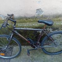 bicicletta uomo 26 pronta all'uso 