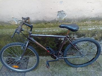 bicicletta uomo 26 pronta all'uso 