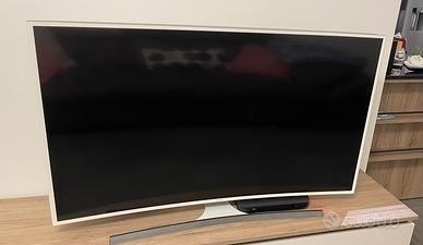 Samsung Smart TV curved UHD 55”