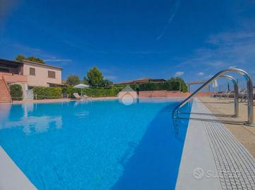 2 LOCALI A SAN TEODORO