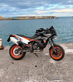 Ktm smt 890 tech pack