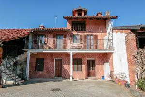 CASA INDIPENDENTE A RIVAROLO CANAVESE
