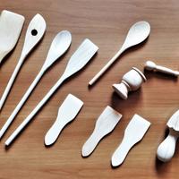 11 Utensili da cucina in legno