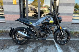 Benelli Leoncino 250 ABS