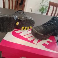 scarpe Nike squalo per bambini n31 nuove