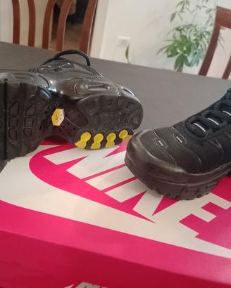 scarpe Nike squalo per bambini n31 nuove