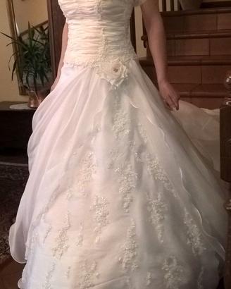 Abito da sposa in seta