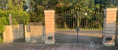 Cancello carrabile e pedonale