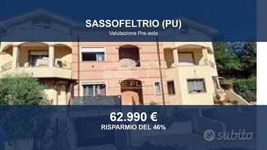 Immobile in asta di 81 m² con box auto a Sassofelt