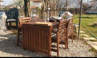 tavolo e 4 poltrone con cuscino ikea