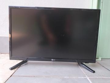 Smart TV 22 pollici alimentazione 220V anche 12V