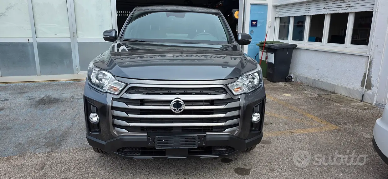 SsangYong Rexton Sports