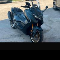 Yamaha T Max 560 - 2022