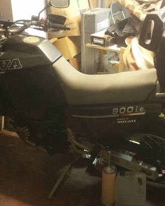 Cagiva 900 i.e. GT totalmente originale