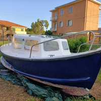 Gozzo semicabinato