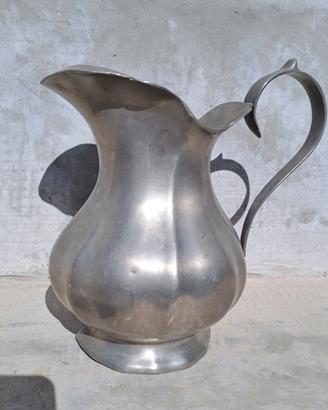 brocca in peltro 
