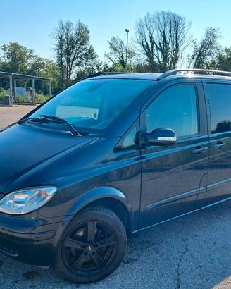 Mercedes Viano 2.2