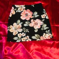 Gonna corta floreale – taglia M