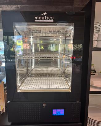 Meatico frigo frollatura