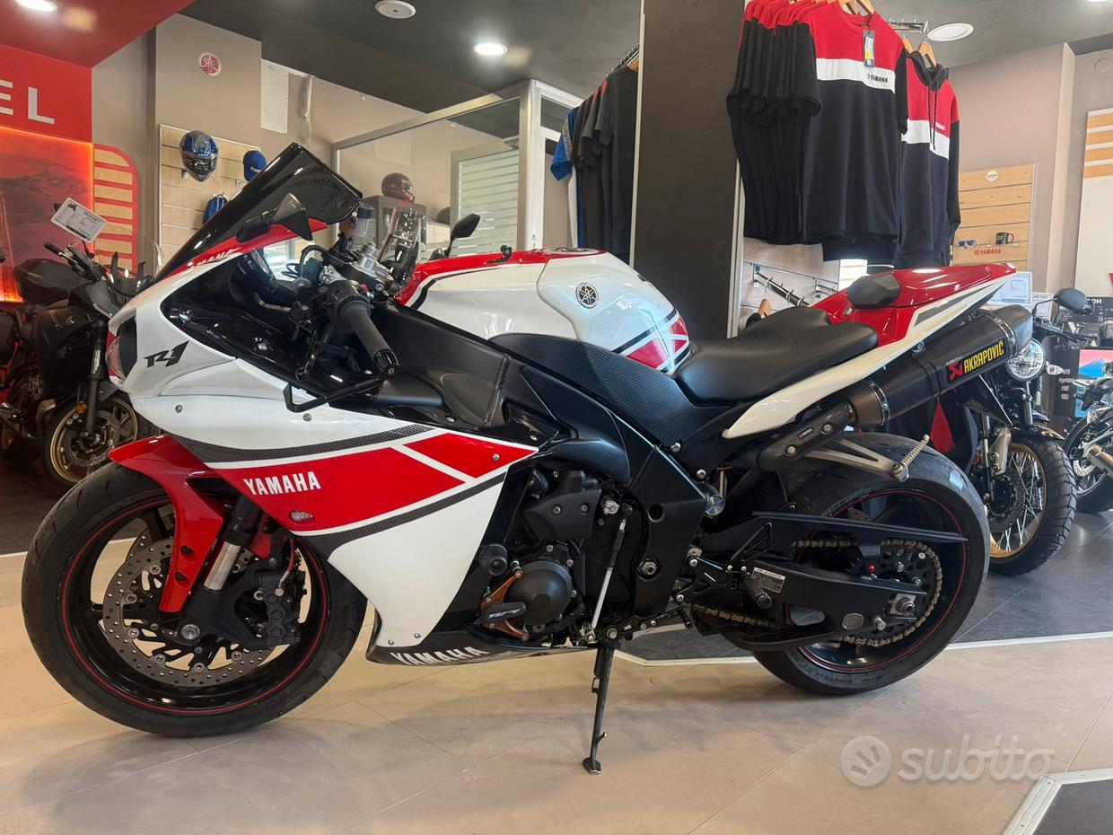 Yamaha r1 2011 Vendita in Moto e scooter Subito