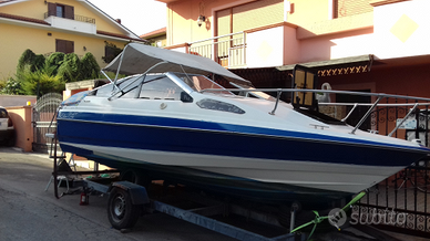 Bayliner capri cuddy