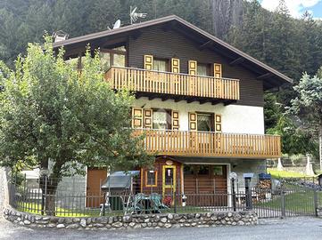 VILLA SINGOLA A VALDISOTTO