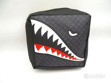Pochette astuccio bocca di squalo Shark zaino