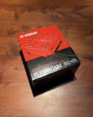 Yamaha SessionCake SC01 (Rosso) per Chitarra/Basso
