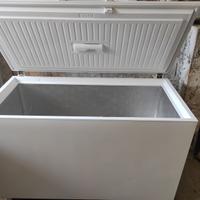 Congelatore a pozzetto