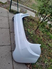 paraurti posteriore kia venga