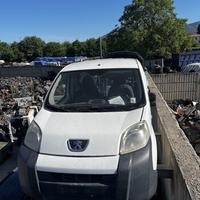 Ricambi muso peugeot bipper