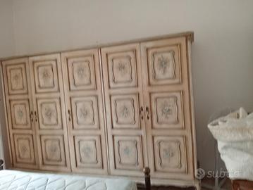 Armadio stile veneziano 