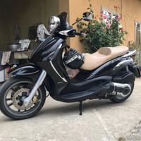 Beverly 400 ie tourer