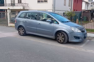 Opel Zafira b