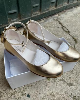 Ballerine dorate con fiocco numero 32