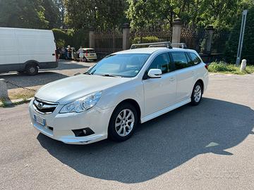 Subaru Legacy 2.0 Benzina/GPL