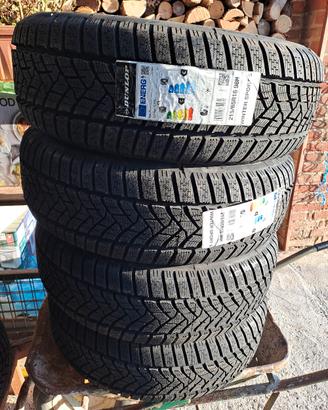 Gomme Dunlop invernali 215/65 r16