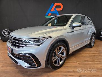 Volkswagen Tiguan 2.0 tdi R-Line 150cv dsg