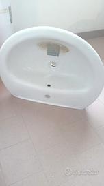 Lavabo in ceramica con colonna 