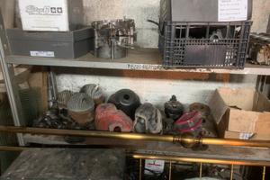 Ricambi am6/vespa/ape/cagiva e altre moto