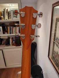 Taylor  210 ce Plus