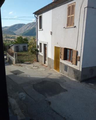 Casa in Carrito (Fraz.Ortona dei Marsii)