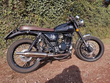 Moto mash 250 black