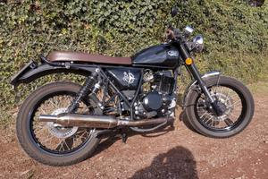 Moto mash 250 black
