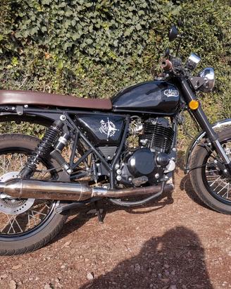 Moto mash 250 black